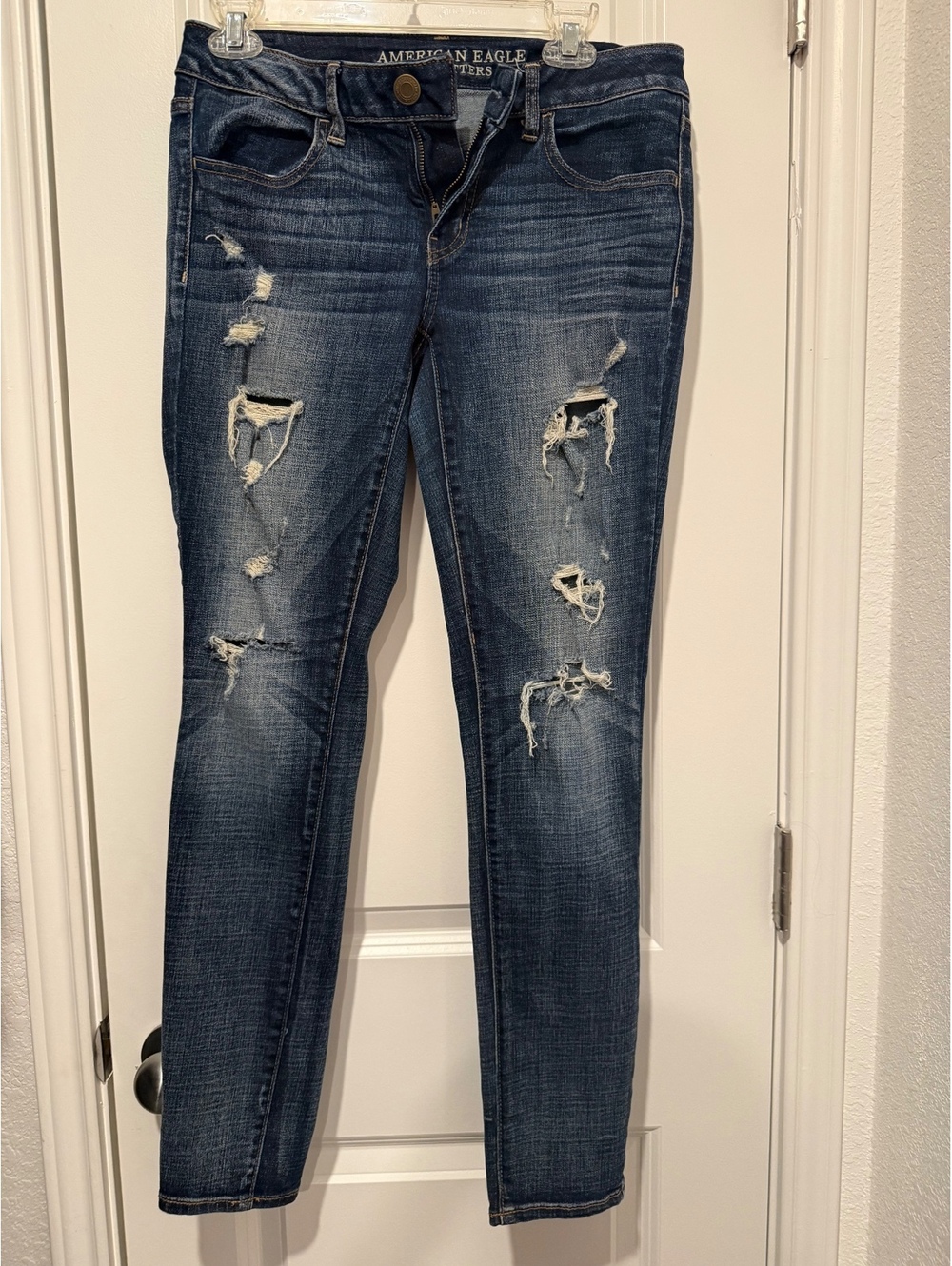 American Eagle Outfitters Women's Size 8 Jegging Super Stretch Ripped Skinny Fit